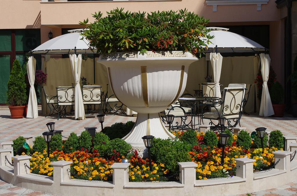 Anastasia Boutique Aparthotel Sofia Eksteriør bilde